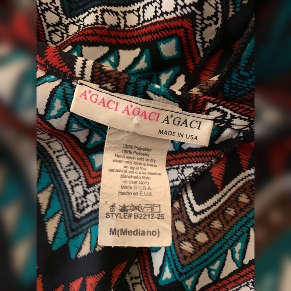 A’gaci Tribal Design Crop Top - Picture 3 of 3